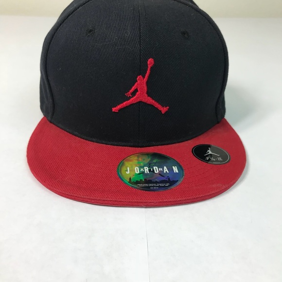 black and red jordan hat